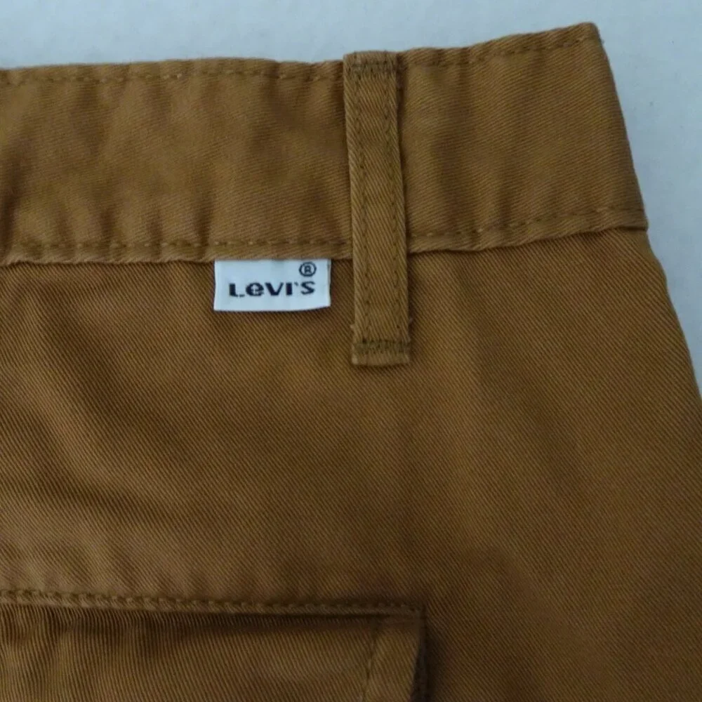 Levi's Cargo Shorts Men's Size 42 Brown Twill Loose Fit